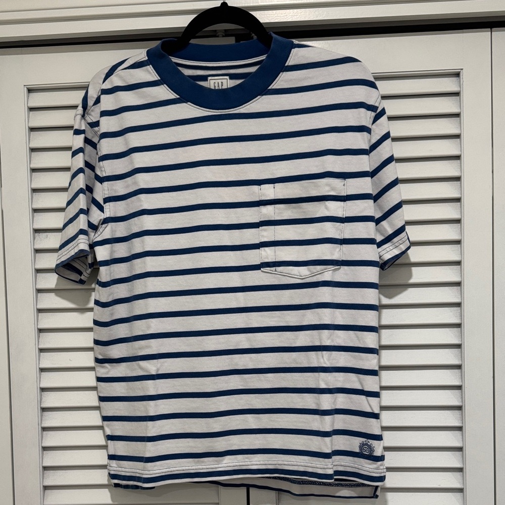 Gap x Doen Pocket Tee - Picture 2 of 6